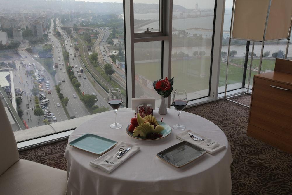 Anemon Grand Samsun Otel Exterior foto