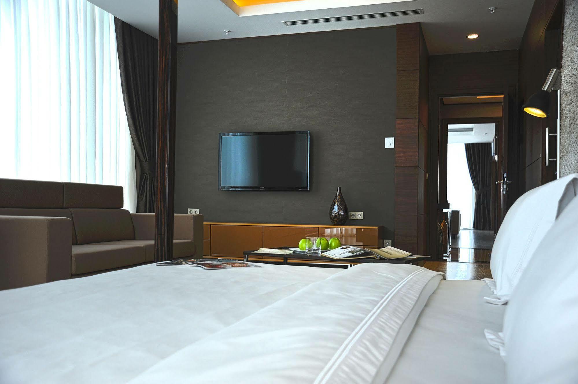 Anemon Grand Samsun Otel Exterior foto